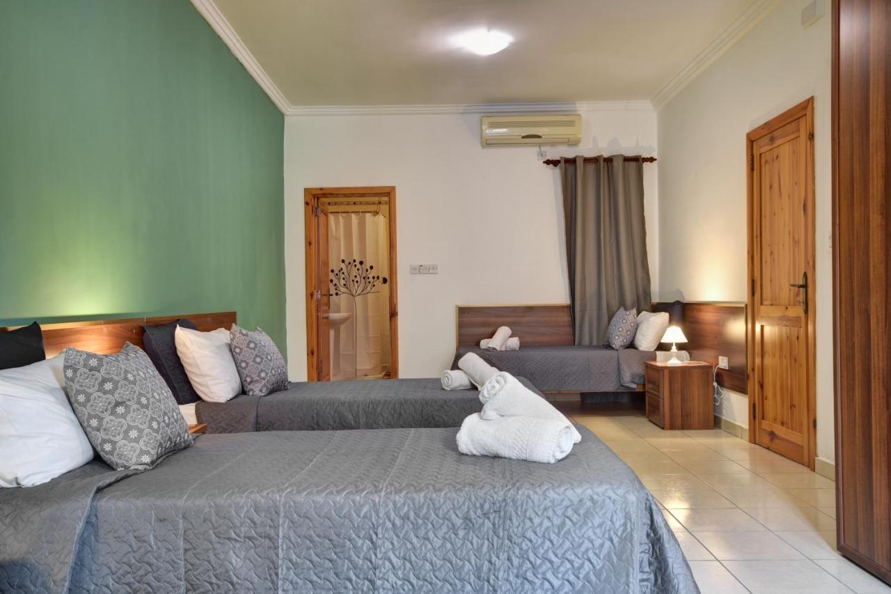 Morina Court - St Julians Seaside Bliss Apartments And Penthouse By Shortletsmalta Saint Julian's 외부 사진