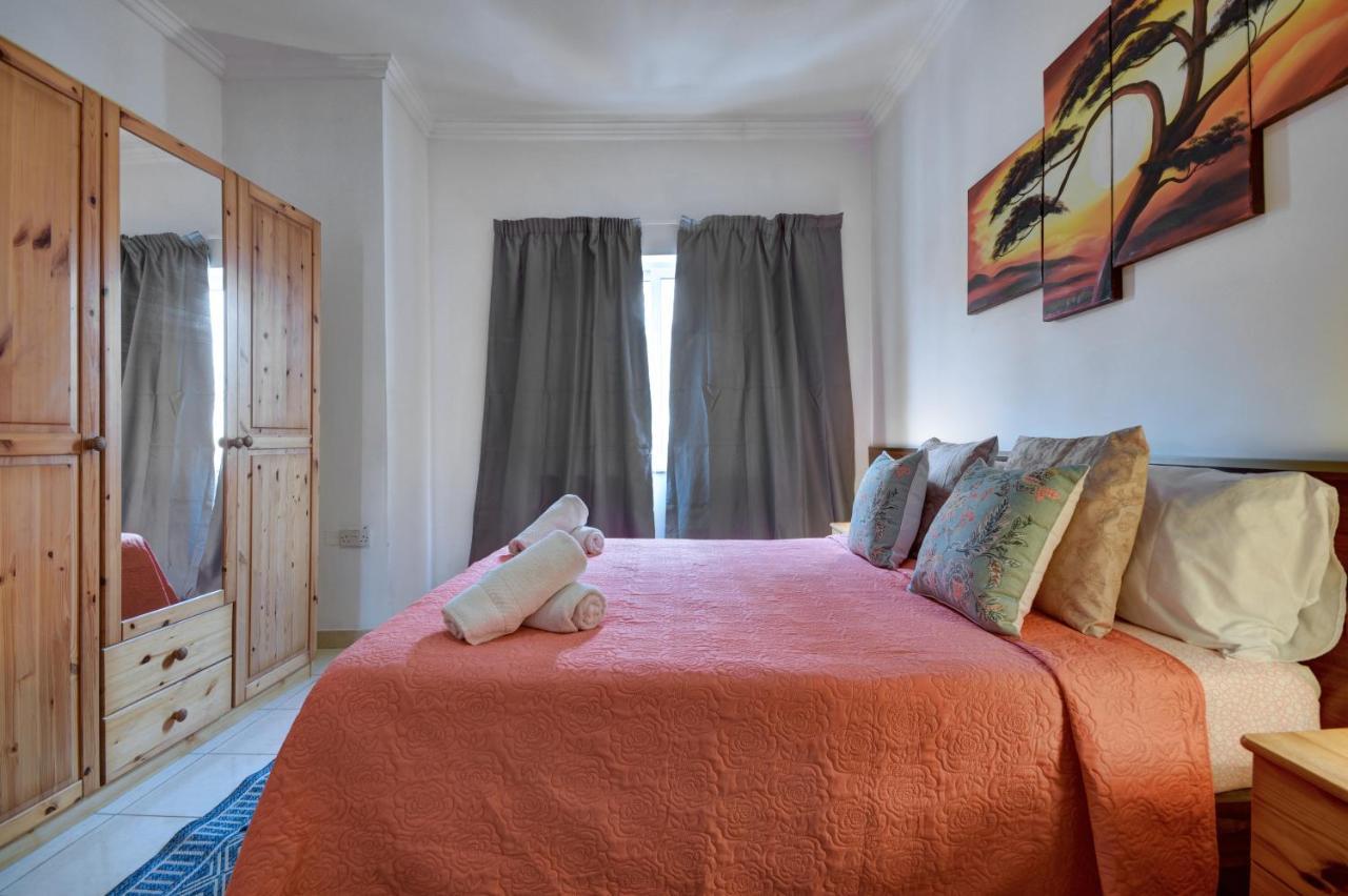 Morina Court - St Julians Seaside Bliss Apartments And Penthouse By Shortletsmalta Saint Julian's 외부 사진