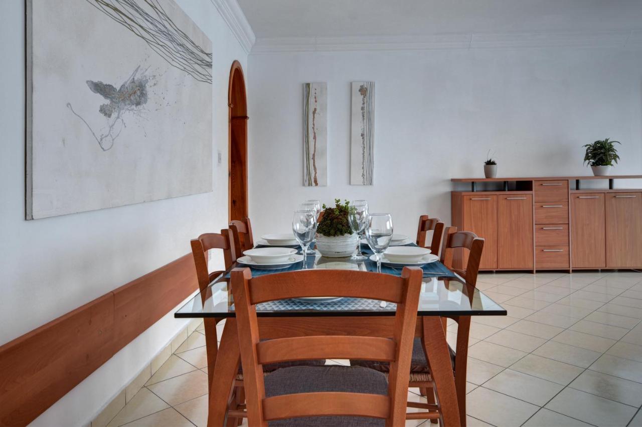 Morina Court - St Julians Seaside Bliss Apartments And Penthouse By Shortletsmalta Saint Julian's 외부 사진